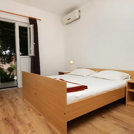With A Parking Space Mlini, Dubrovnik - 8834 米利尼