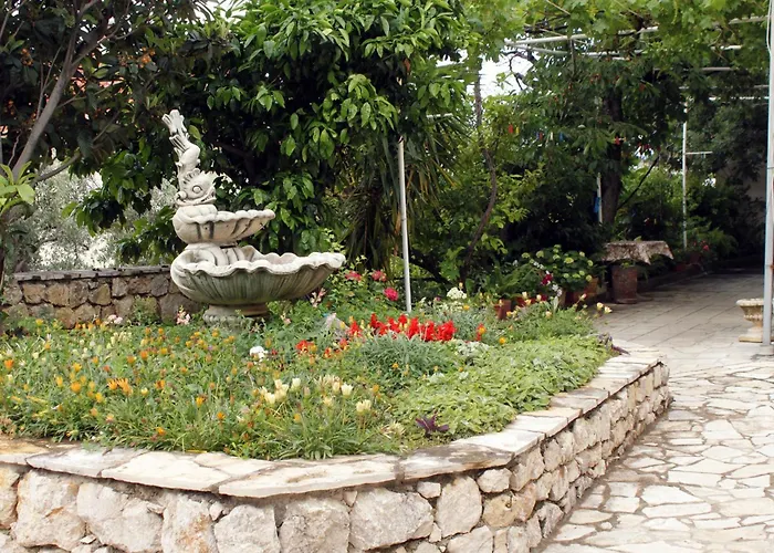 With A Parking Space Mlini, Dubrovnik - 8834 米利尼