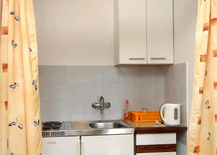 With A Parking Space Mlini, Dubrovnik - 8834 * 米利尼